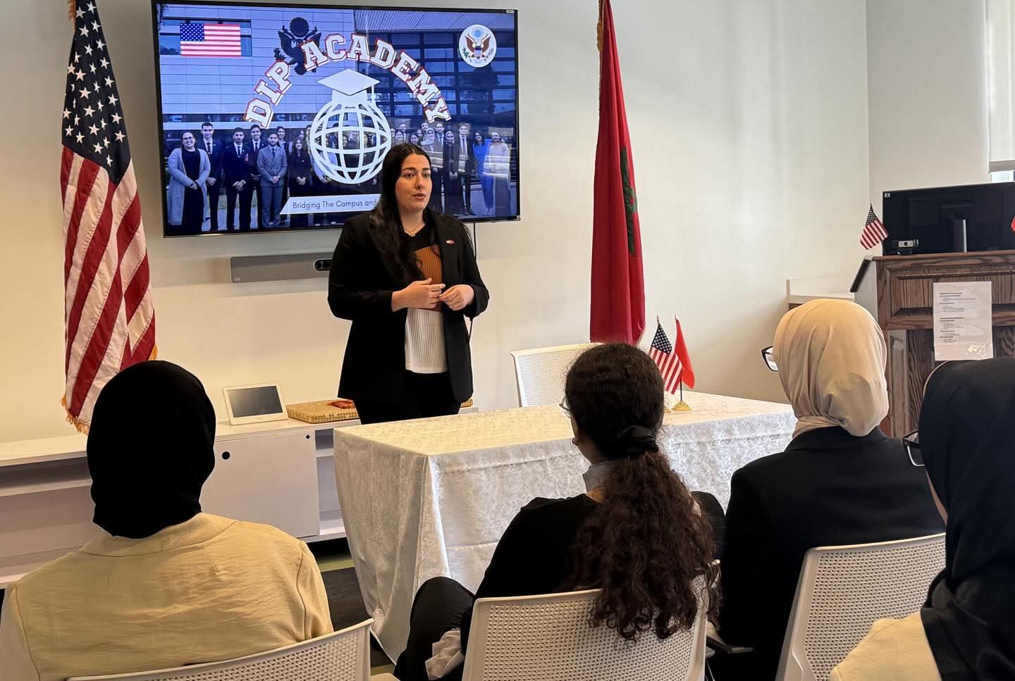 الولايات المتحدة والمغرب يعززان إرثهما الدبلوماسي عبر إشراك الجيل الجديد